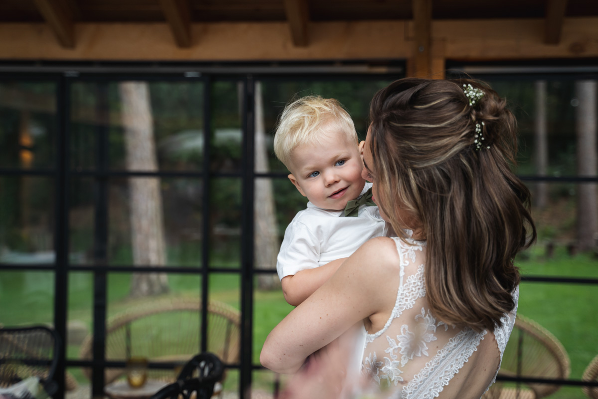 Huwelijksfotografie Hotel de Werelt Lunteren Huwelijksfotografie Hotel de Werelt Lunteren