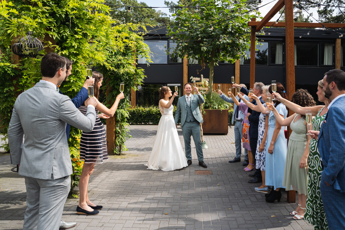 Huwelijksfotografie Hotel de Werelt Lunteren Huwelijksfotografie Hotel de Werelt Lunteren